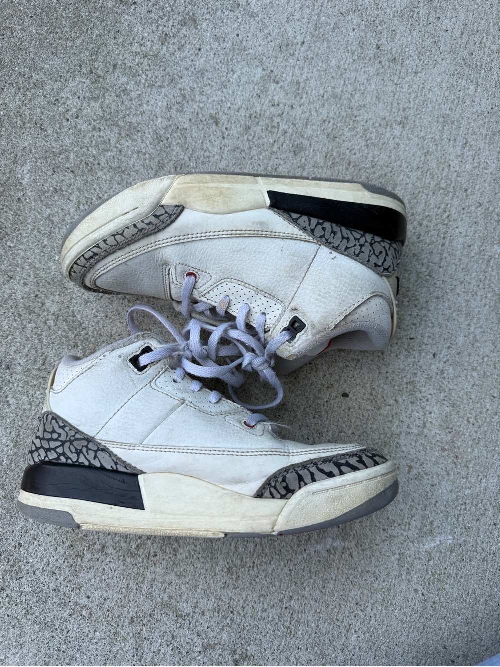Nike Air Jordan 3 Retro "White Cement" sneakers